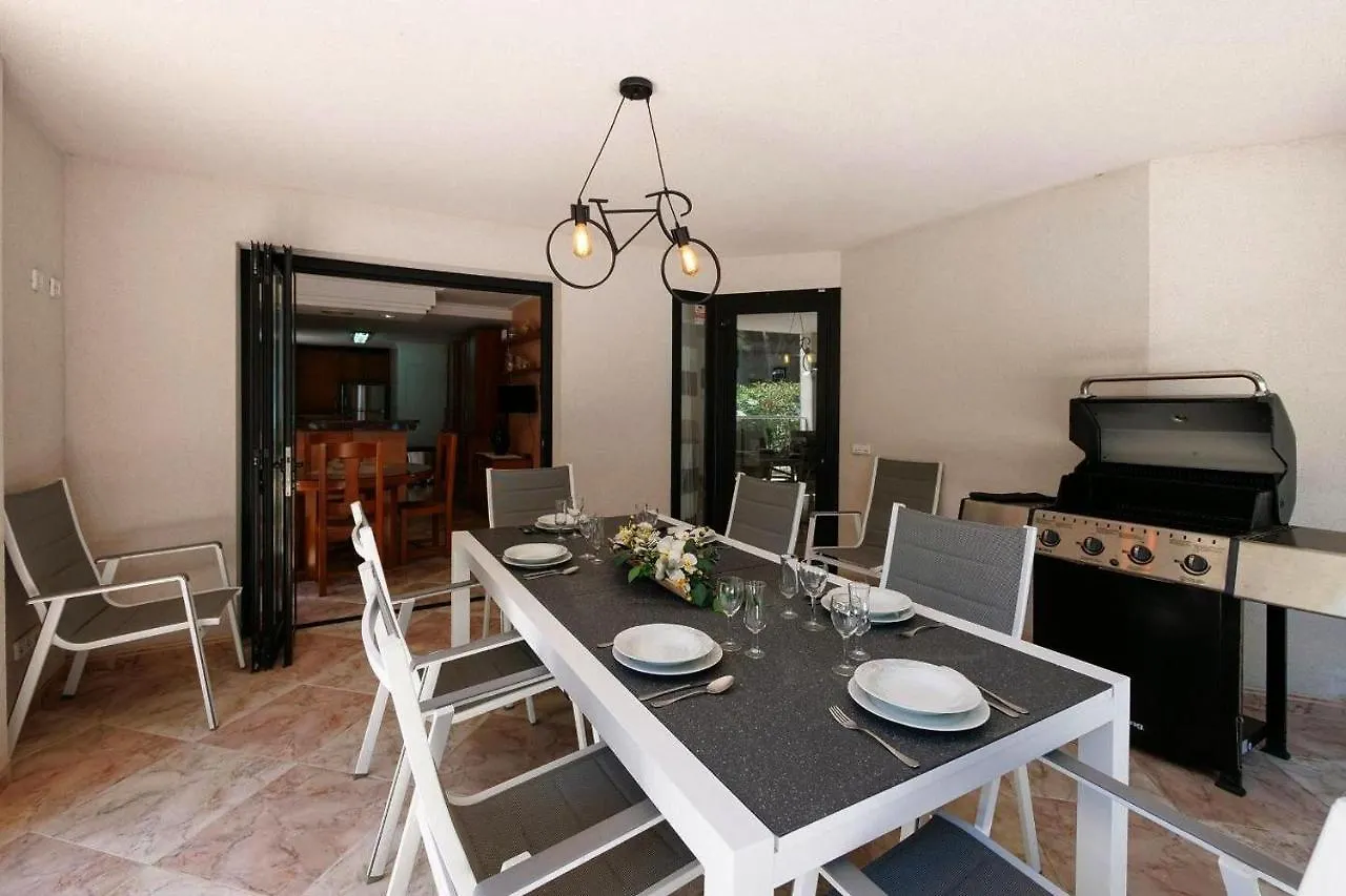 Villa Ginesta Port de Alcudia  Holiday home Port de Alcudia (Mallorca)