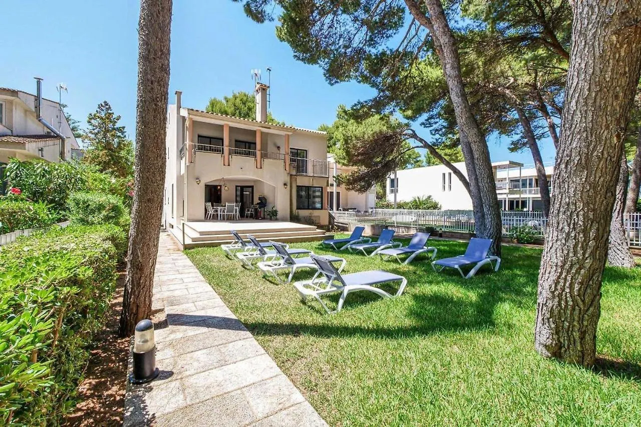 Villa Ginesta Port de Alcudia  Spain